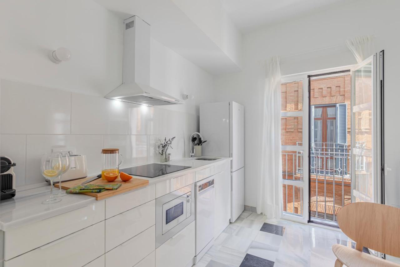 Aurora Terrace Apartments Sevilla Kültér fotó