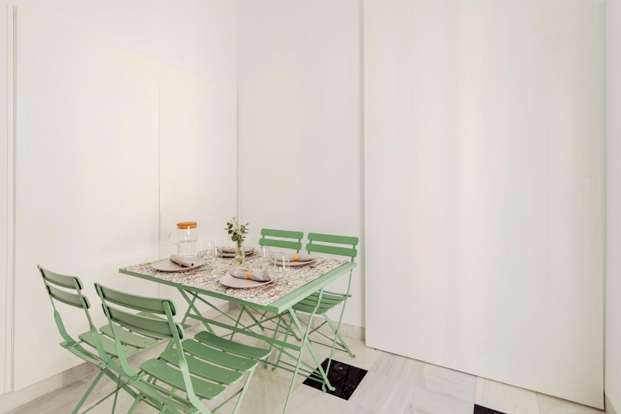Aurora Terrace Apartments Sevilla Kültér fotó